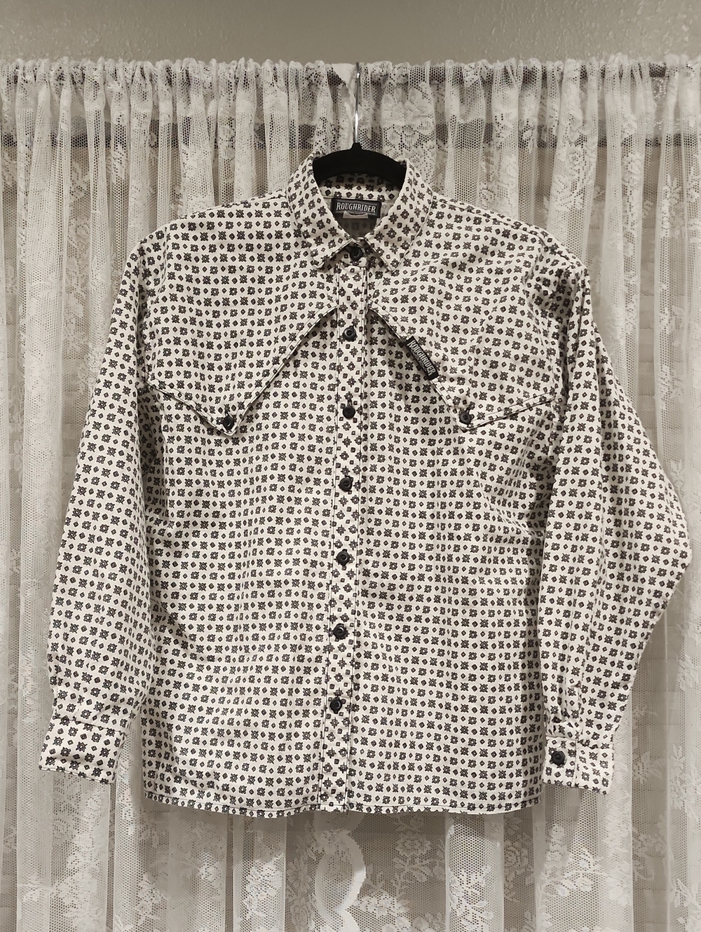 VINTAGE ROUGHRIDER BUTTON DOWN SHIRT